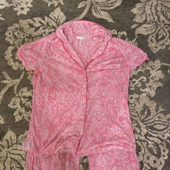 Cute pink pajama set barbie pink style

Need to down size my closet - Picture 6 of 8
